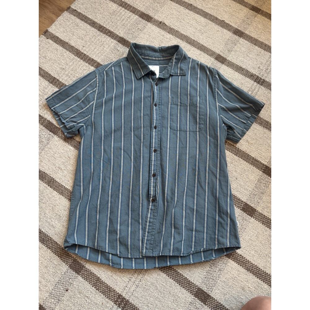 Katin Strum Button Up Short Sleeve Shirt Resort Overcast Blue Medium Linen Cotto